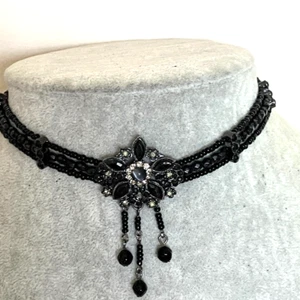 Schwarz Glasperlen Blumen Choker 38cm verstellbar Avon Halskette Modeschmuck - Bild 1 von 10