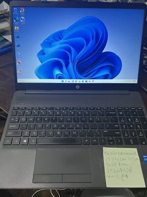 HP 250 G8 15.6” Intel Core i5-1135G7 2.40GHz 16 GB RAM 256 GB SSD Win11 Charger - Image 1 of 4