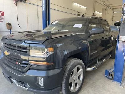 Conjunto de bomba y motor ABS usado se adapta a: Chevrolet Silverado 1500 2017 clase de camioneta Foto 1 de 4