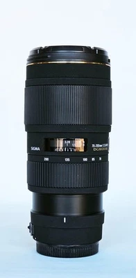 Sigma EX 70-200mm f/2.8 APO DG Macro HSM for Canon， read - Image 1 of 4