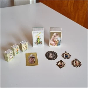 Alte kleine Pappschachteln Bilder Konvolut Schachtel Bild Puppenstube Vintage - Bild 1 von 7