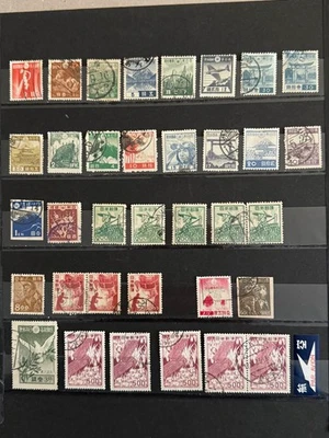 Japan group of 37 loose stamps Scott Cat 156/891A 1919-1966 dups - Image 1 of 3