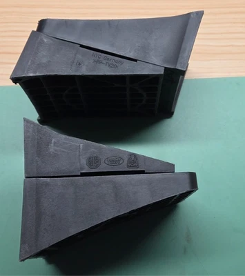 Juego de dos cuñas para neumáticos de rueda Land Rover MG Rover OEM Foto 1 de 4