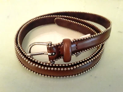 Tommy Hilfiger Talla M 36" Cuero Tostado Británico Mujer Cinturón Forrado con Tachuelas Doradas Foto 1 de 4