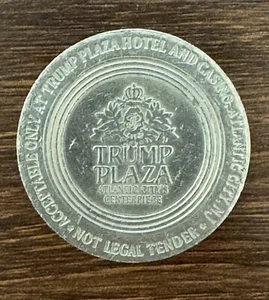 TRUMP PLAZA HOTEL CASINO – Atlantic City NJ – $1 Casino token - Picture 1 of 2