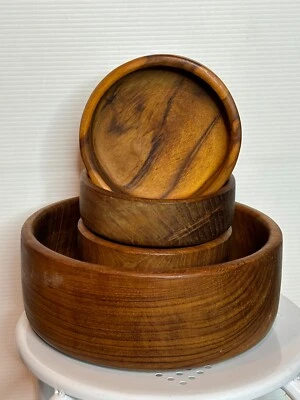Vintage 1970s MCM Winsome Hand Turned Teak Wood Salad Serving Bowl 5-Piece Set - Image 1 of 4