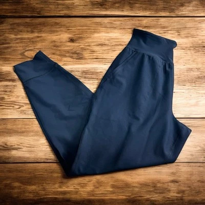 Joggers de bolsillo Old Navy Active Powersoft talla pequeña tiro alto Go-Dry Dusk azul marino Foto 1 de 4