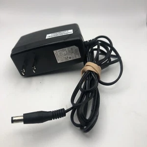 NETGEAR AC Adapter Model: 2ABN042F - Picture 1 of 4