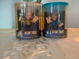 Star Trek Quogs Captain Kirk + Spock Vinyl Figuren Funko. Gratis Versand  - Bild 1 von 20