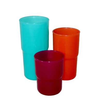 Tupperware Vaso Ramo ~ 16 OZ Azul ~ 12 OZ Rojo ~ 8 OZ Púrpura Juego de 12 Foto 1 de 4