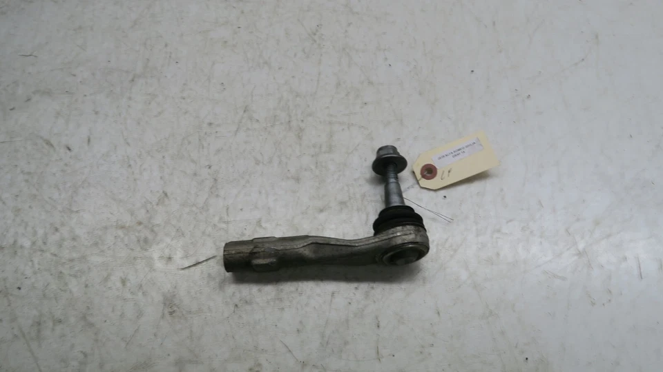 Barra de amarre exterior delantera izquierda OEM Alfa Romeo Giulia 2017-2024 Foto 1 de 4