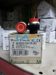 1PC New EATON MOELLER Pushbutton Switch M22-DH-R-X0 - Picture 1 of 1