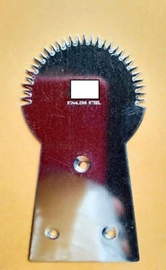 Coconut Grater Thai Kitchen Tool Scraper Blade gadgets new Shredder Hand C1 - Picture 1 of 2