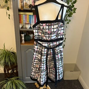 Red Herring Black Mix Skater Style Dress Size 8 - Picture 1 of 10