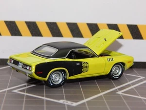 '71 1971 Plymouth Cuda 383 Sublime w/ Black Billboard 1/64 Ltd Ed Diorama VHTF - Picture 1 of 7