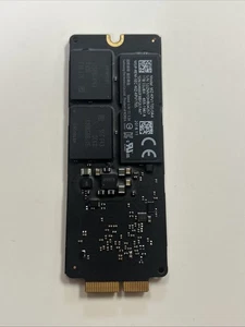 Samsung 1TB SSD MZ-KPV1T0S/0A4 SSUBX Original Apple MacBook Pro 655-1961A - Bild 1 von 3