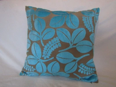 Designers Guild Velvet Calaggio Moyka Turquoise Cushion Cover - Image 1 of 4