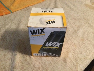 WIX Engine Oil Filter #51061:Chevrolet C2500,Ford F600,GMC C1500 Isuzu,NOS,FS! - Imagem 1 de 4