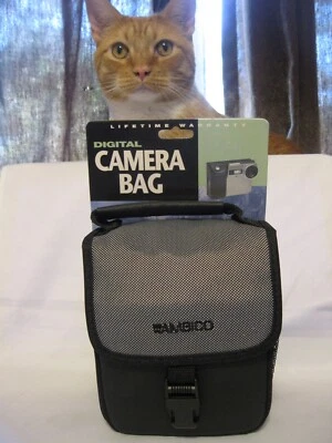 Ambico Digital Camera Case, shoulder strap, Model PD-2504 NEW (Cat not included) - Image 1 of 4