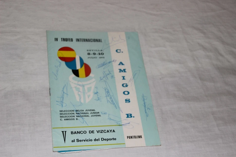 Vintage Official Notebook IV Trophy Club Amigo Basketball 8-9-10-1975 Signed - Image 1 of 1