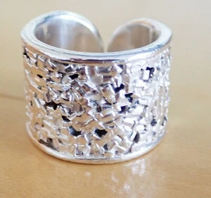 Size 7.5 Vintage Handmade Solid Sterling Silver 925 Wide Large Women's Ring Band - Picture 1 of 8