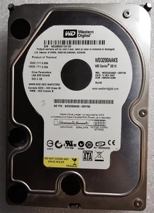 Western Digital Caviar SE16 320GB Internal 7200RPM 3.5" (WD3200AAKS) HDD - Picture 1 of 2