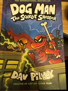 Dog Man #12 (Scholastic UK 2024) - Picture 1 of 2