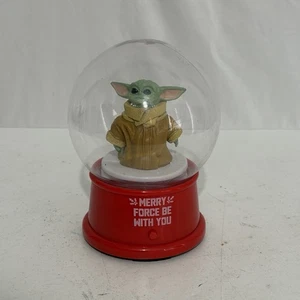 Star Wars "Merry Force Be With You" Yoda Musical Waterless Snow Globe - Picture 1 of 6