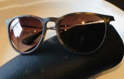 Gafas de sol Ray-Ban RB 4171 Erika 865/13 beige tortuga usadas hechas en Italia Foto 1 de 4