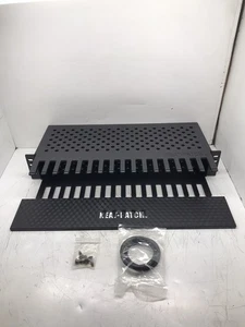 Neat Patch NP1 Low Profile Cable Management Unit - Afbeelding 1 van 10
