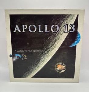 SolarQuest Appollo 13 Edition Universal Games Space-Age Real Estate COMPLETE - Picture 1 of 5