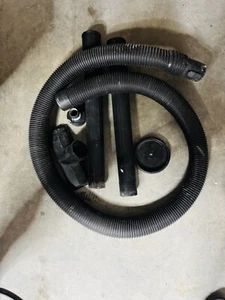 Ridgid Shop Vac 2-1/2 Inch x 7 Foot Locking Hose + Accessories - Picture 1 of 4