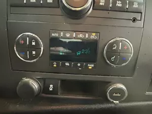 2010-2011 GMC Sierra 1500 Pickup Temperature Control With AC Opt CJ2 - Picture 1 of 14