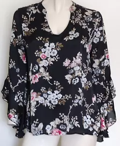 WOMEN'S MAURICES PULLOVER TOP BLOUSE TUNIC Size M SATIN FLORAL FLARE LONG SLEEVE - Picture 1 of 20