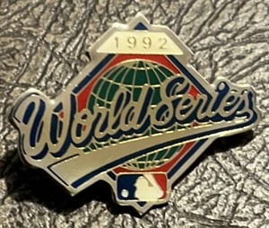 1992 WORLD SERIES pin TORONOTO BLUE JAYS Atlanta Braves multi-color 1/25" by 1" - Picture 1 of 1