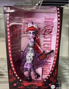 Monster High Outta Fright Operetta bambola Fang Club esclusiva nuova con scatola - Foto 1 di 13