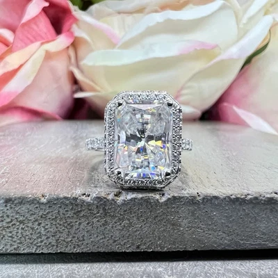 5.50 Ct Radiant-Cut G/VS1 Lab Grown Diamond Halo Wedding Ring 14k White Gold - Image 1 of 4