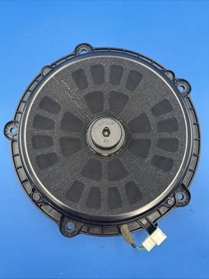 08-15 Infiniti G37 Q60 Front Driver Side Door Upper Speaker OEM 28149-JL30A BOSE - Image 1 of 4