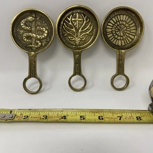 Bandejas de Latón Mcm Hechas en Austria Difíciles de Encontrar Venta Inmobiliaria Nuevo de Lote Antiguo - Imagen 1 de 7