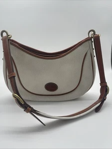 Vintage Dooney & Bourke All-Weather Leather Shoulder Bag Off White Pebbled Hobo - Picture 1 of 11