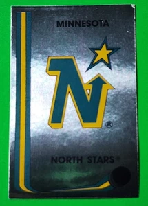 1989-90 Panini Hockey Stickers #101 Minnesota North Stars Foil / Unpeeled NM - Bild 1 von 2