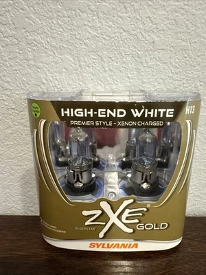 Juego de 2 pares de faros halógenos dorados Sylvania H13 (9008) SilverStar zXe Foto 1 de 2