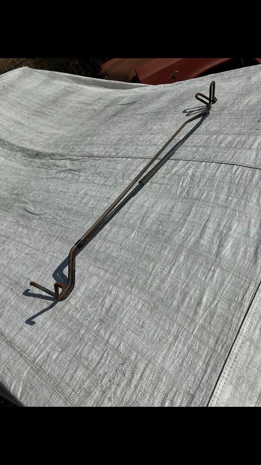 1964 Starfire conversível porta-malas varas de torção Oldsmobile 64 Olds - Imagem 1 de 2