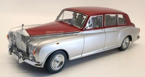Kyosho 1/18 Scale 08905SR -1968 Rolls Royce Phantom VI - Silver/Red - Picture 1 of 6