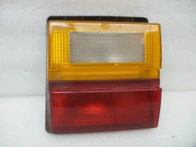 Luz trasera derecha pasajero para Audi 5000 18689 1980-1983 Foto 1 de 4