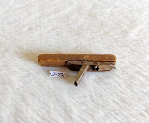 Vintage Handcrafted Wooden Paper Holder Clip Old Decorative Collectible W271 - Picture 1 of 7