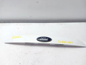 FORD KUGA MK2 2016 REAR NUMBER LICENSE PLATE LIGHT PANEL ASSEMBLY IN WHITE - Picture 1 of 15