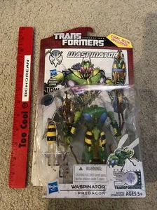 Transformers Generations 30th Anniversary Thrilling 30 Deluxe Waspinator - Picture 1 of 1