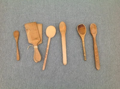 Collection of 6 Vintage Wooden Spoons - Image 1 of 4