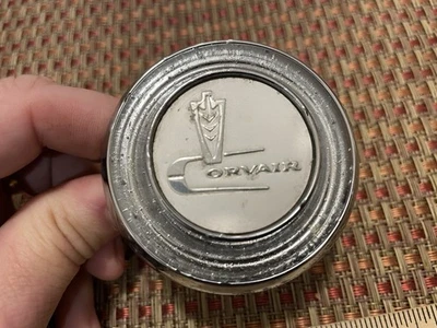 Chevrolet Corvair 1960-1963 cubierta del volante/botón de bocina (ON-25-240) Foto 1 de 4